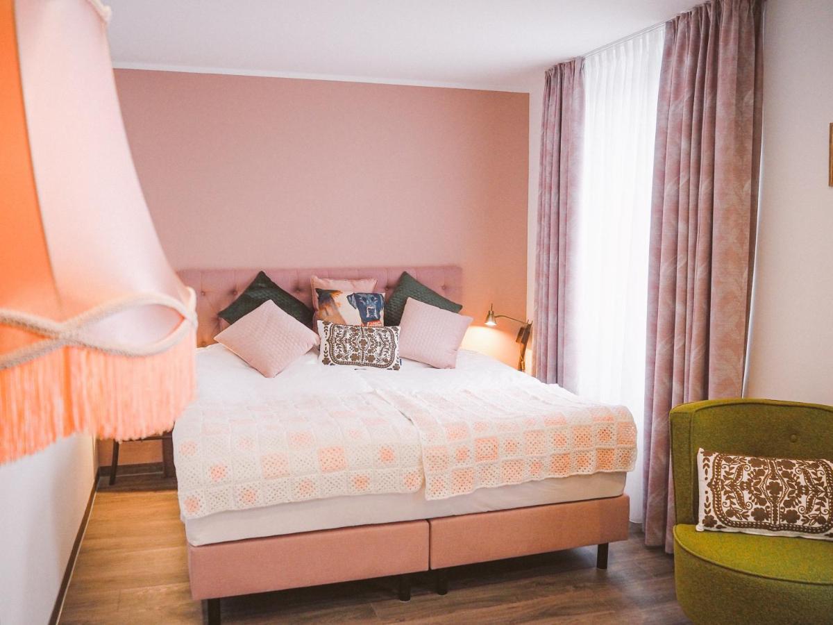Tante Alma'S Muelheimer Hotel Mülheim an der Ruhr Buitenkant foto