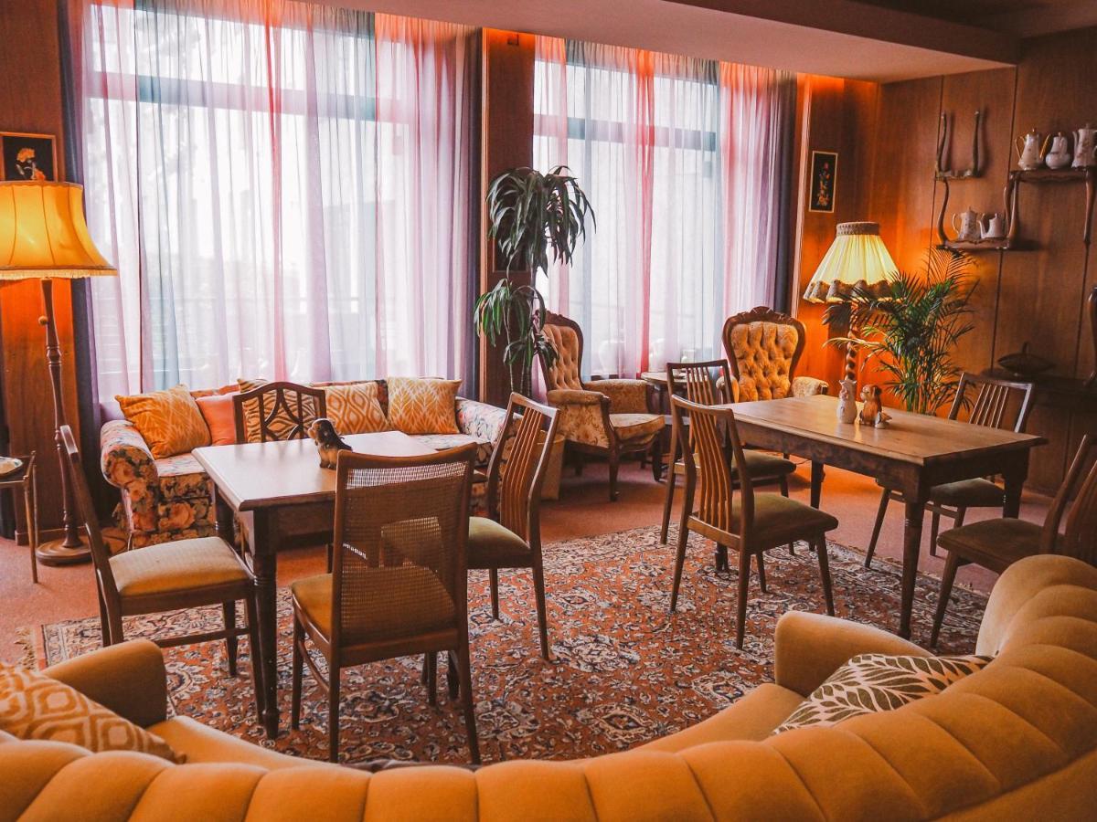 Tante Alma'S Muelheimer Hotel Mülheim an der Ruhr Buitenkant foto